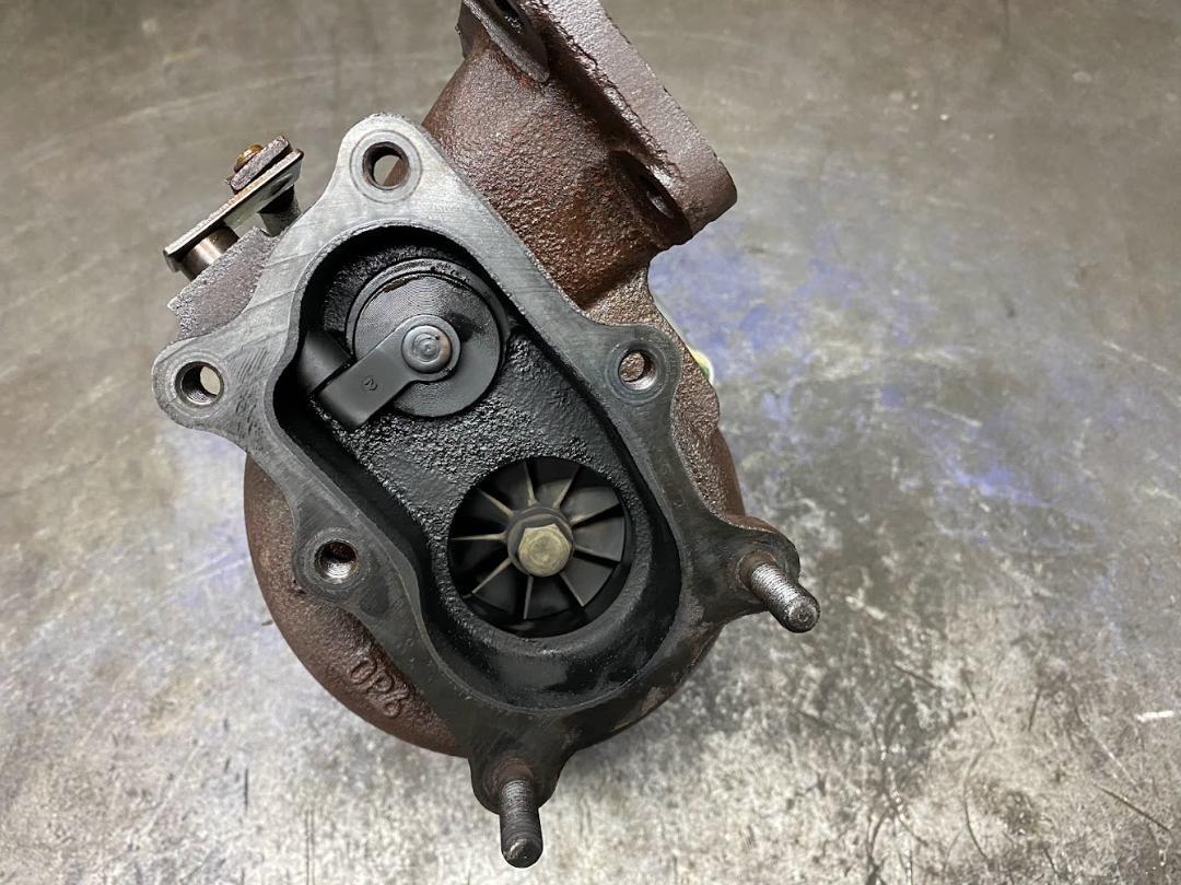 ER34 RB25DET　純正タービン　☆ガタ無し☆ ER34 RB25DET 純正タービン ☆ガタ無し☆ ER34 RB25DET 純正タービン