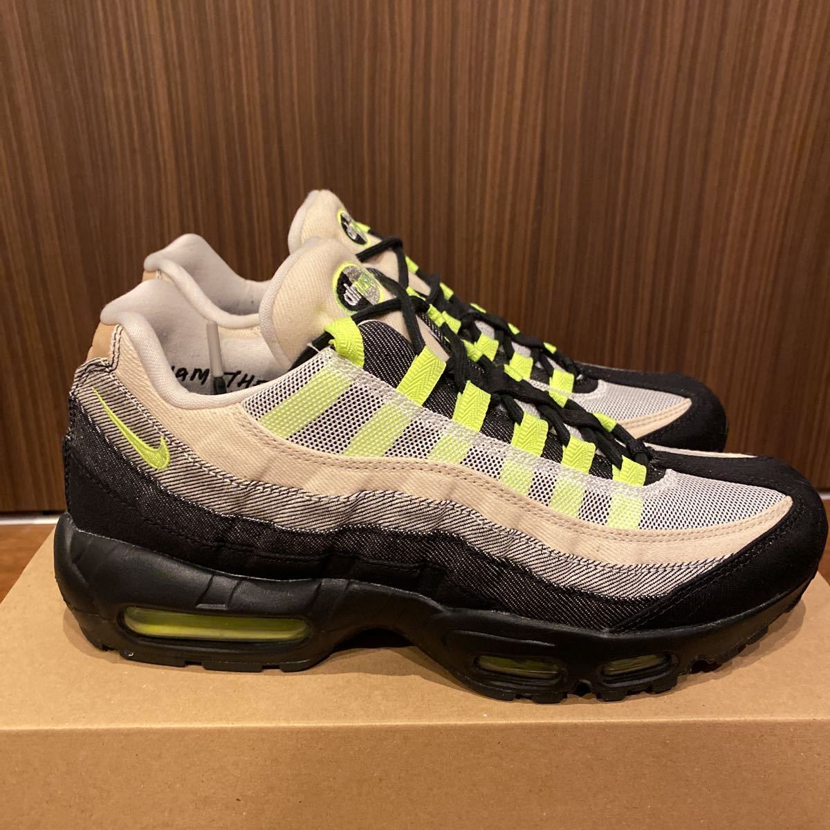 1円スタート売り切り!《美中古》DENHAM × NIKE AIR MAX 95 VOLT 1円スタート売り切り!《美中古》DENHAM × NIKE AIR MAX 95 VOLT