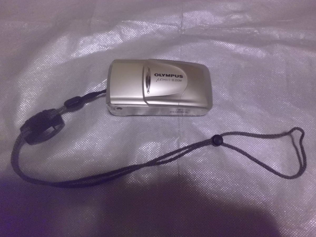 C6679OLYMPUS mju μ II ZOOM フイルムカメラ 中古OLYMPUS オリンパス