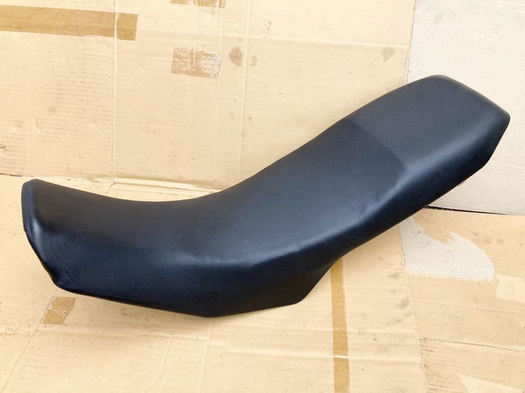 Dトラッカー 純正シート あんこ抜き Dトラッカー250純正シートアンコ