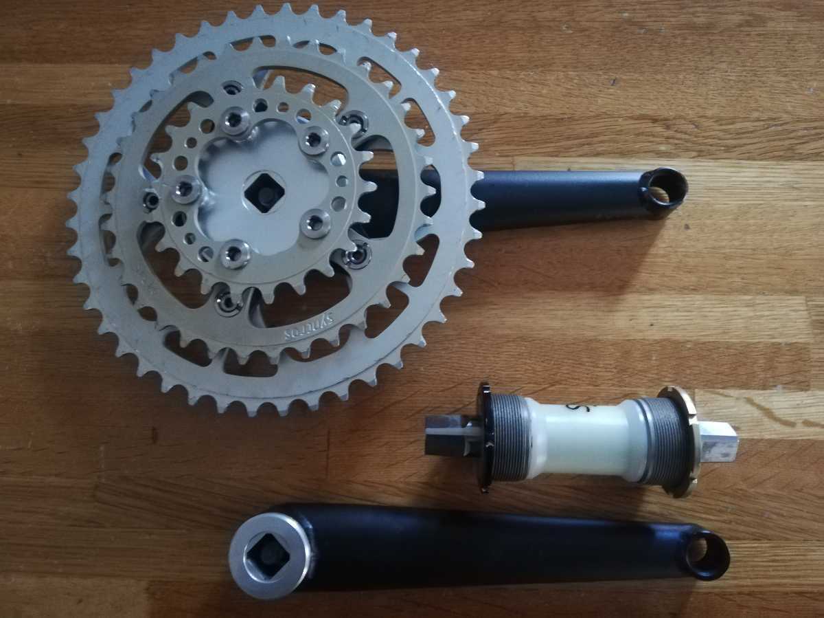 SYNCROS REVOLUTION シンクロス クランク ブルーラグ MTB