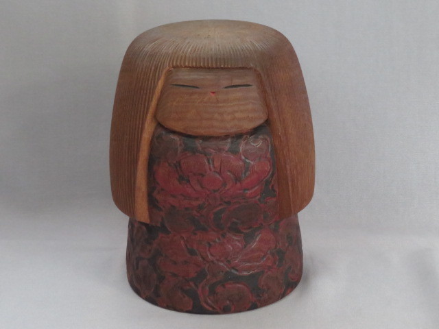 栗林一雪 創作こけし 伝統工芸 / 高さ約19.5cm 文部大臣奨励賞、内閣総理大臣賞 受賞作家