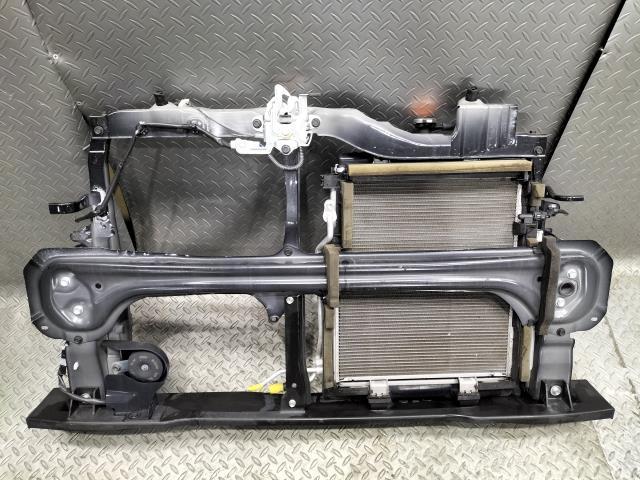 タント 6BA-LA650S ラジエータコアサポート L X07