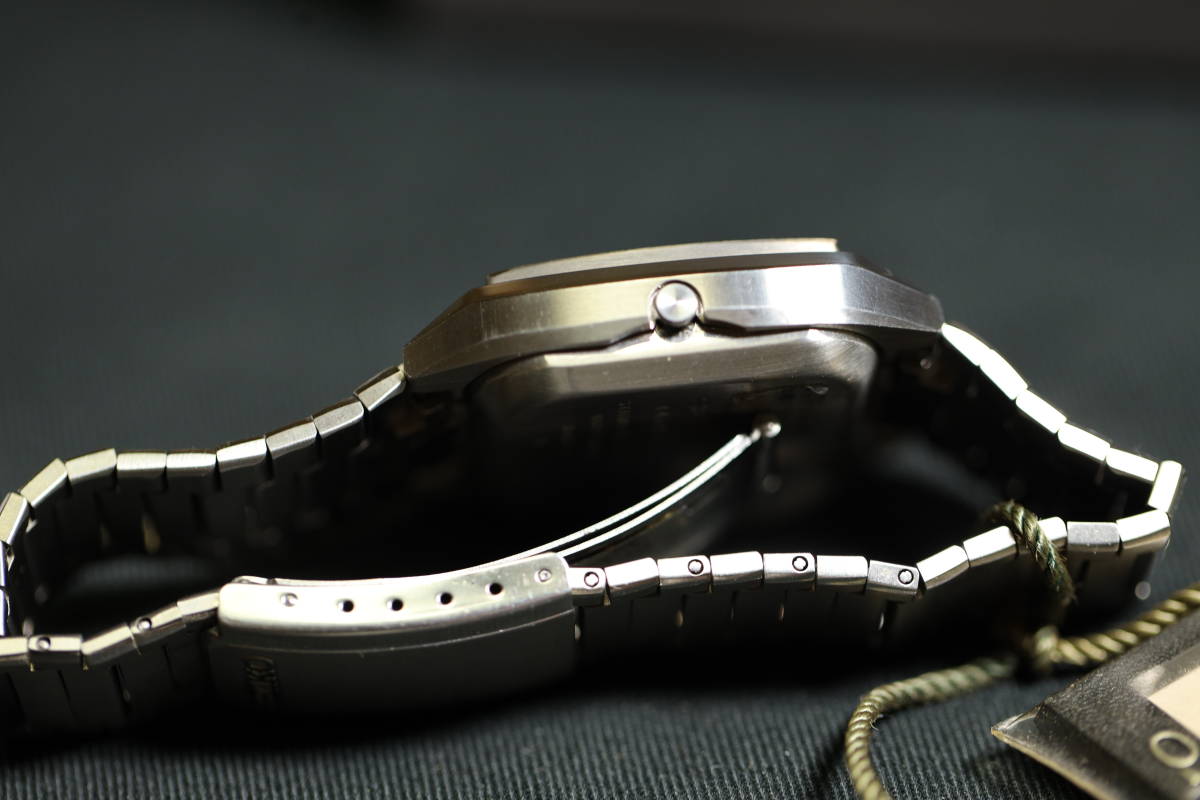 B3161）SEIKO QUARTZ LC セイコー デジタル クオーツ（0614－5010