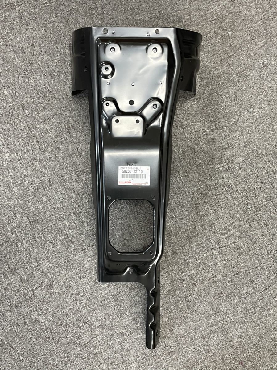 JZX100 5速用 フロアパネル 58206-22110 未使用品 前期用？ 1JZ-GTE