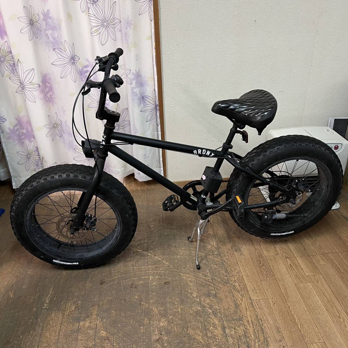 管4494 直接取引大歓迎 ファットバイク BRONX CYCLES 7速 24インチ 