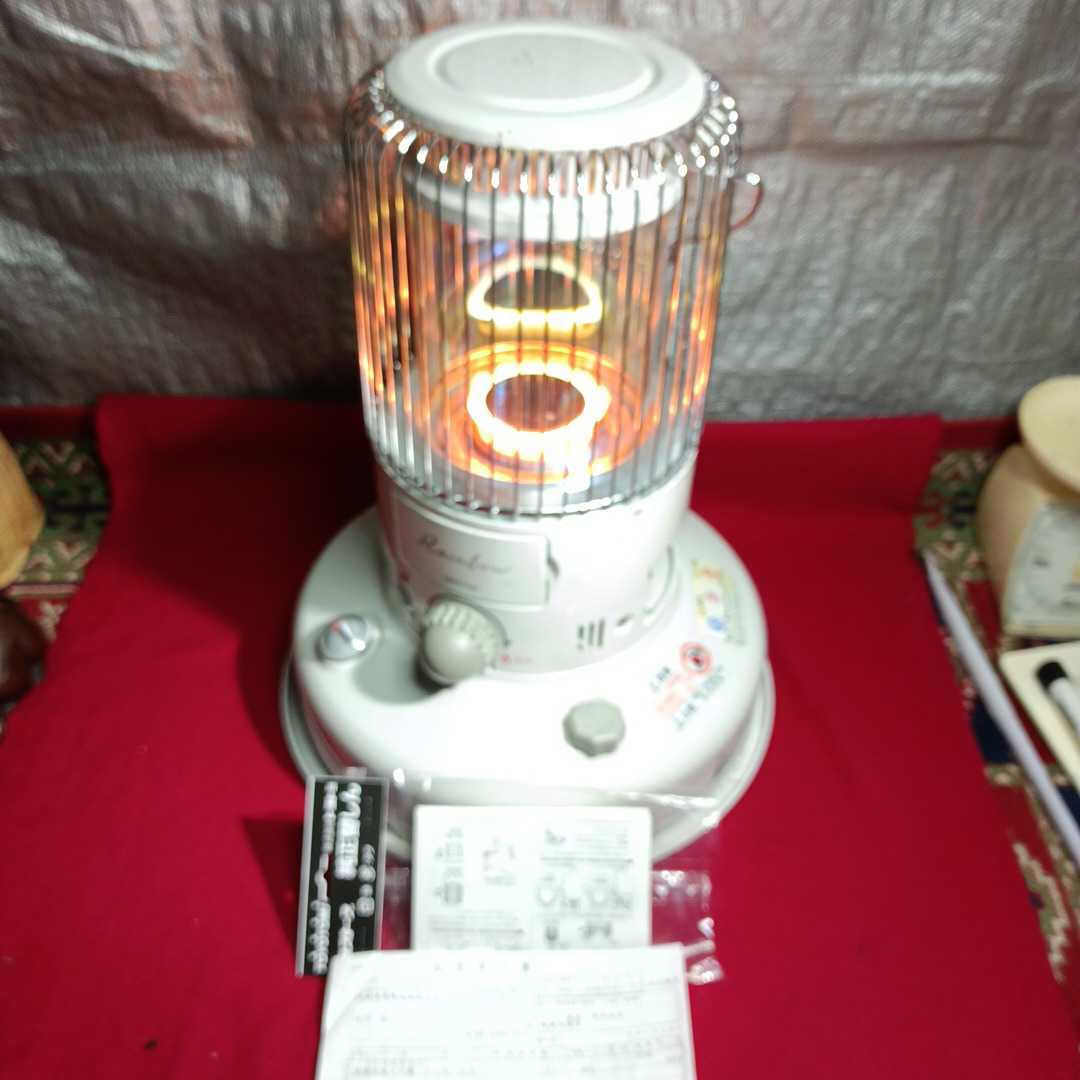 TOYOTOMI 石油ストーブ トヨトミレインボー ！芯を交換して出品！とても可愛いサイズ！ＲＢ.251.Ｗ税込み29，480円！のモノ！程度良好品！