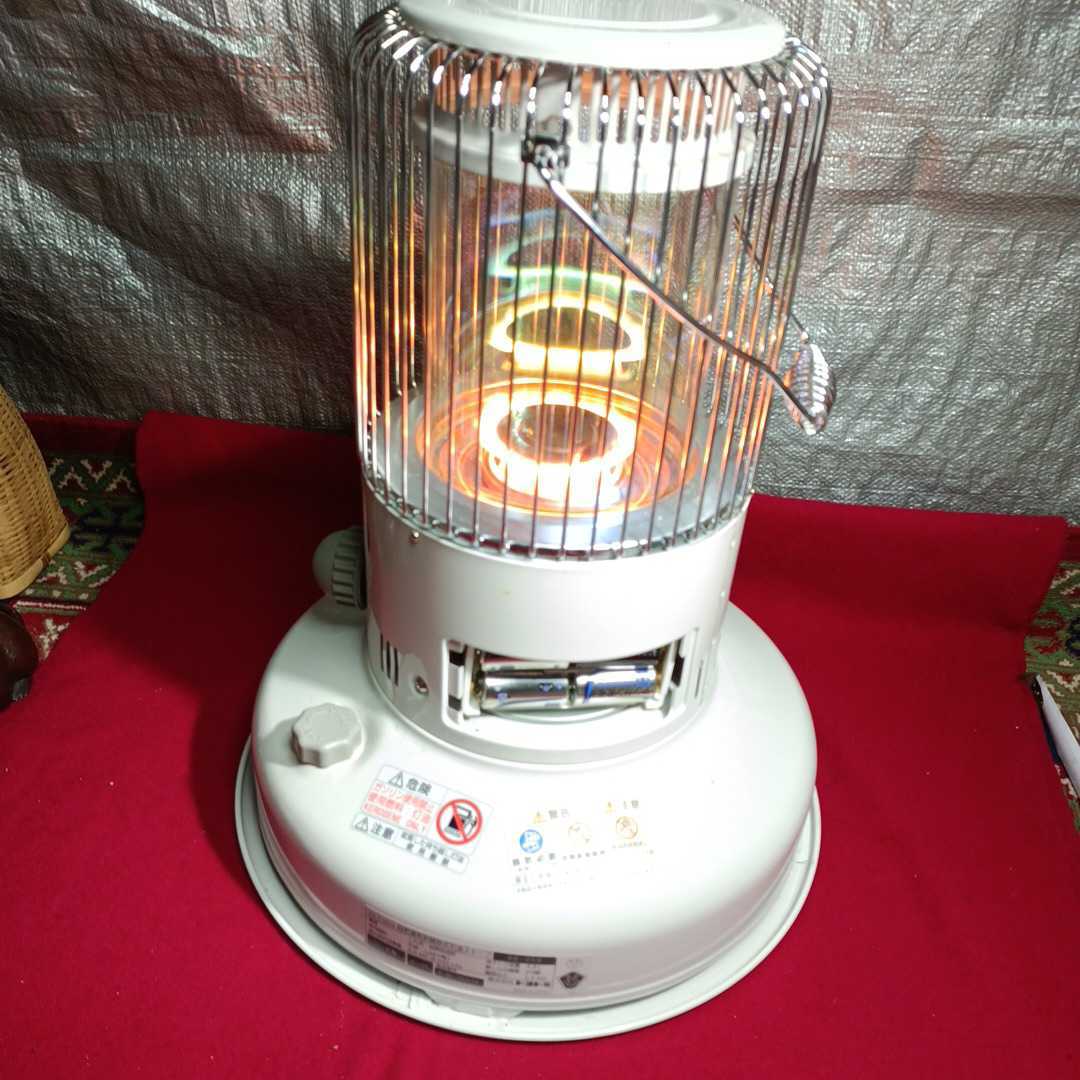 TOYOTOMI 石油ストーブ トヨトミレインボー ！芯を交換して出品！とても可愛いサイズ！ＲＢ.251.Ｗ税込み29，480円！のモノ！程度良好品！