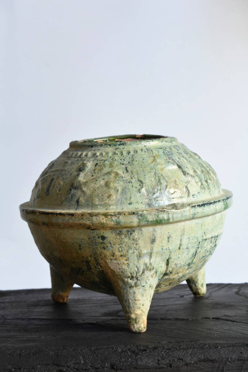 壷■かなり時代の有る古い白土の丸壺 自然釉 古玩 唐物 中国 時代物 骨董品■ 漢時代 緑釉三足壺】獣足 発掘 唐物 中国古玩骨董 検：緑釉奩三足穀倉