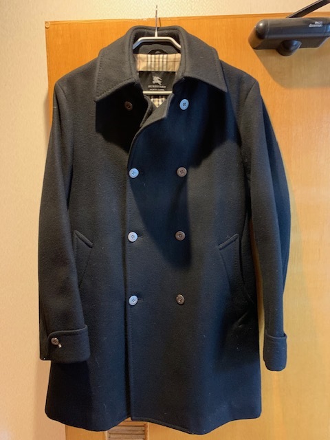 【バーバリーブルーレーベル】銀ボタン ダブルショートコート 裾プリーツ BURBERRY BLUE LABELダブルボタン 銀ボタン Pコート ショート ボタン