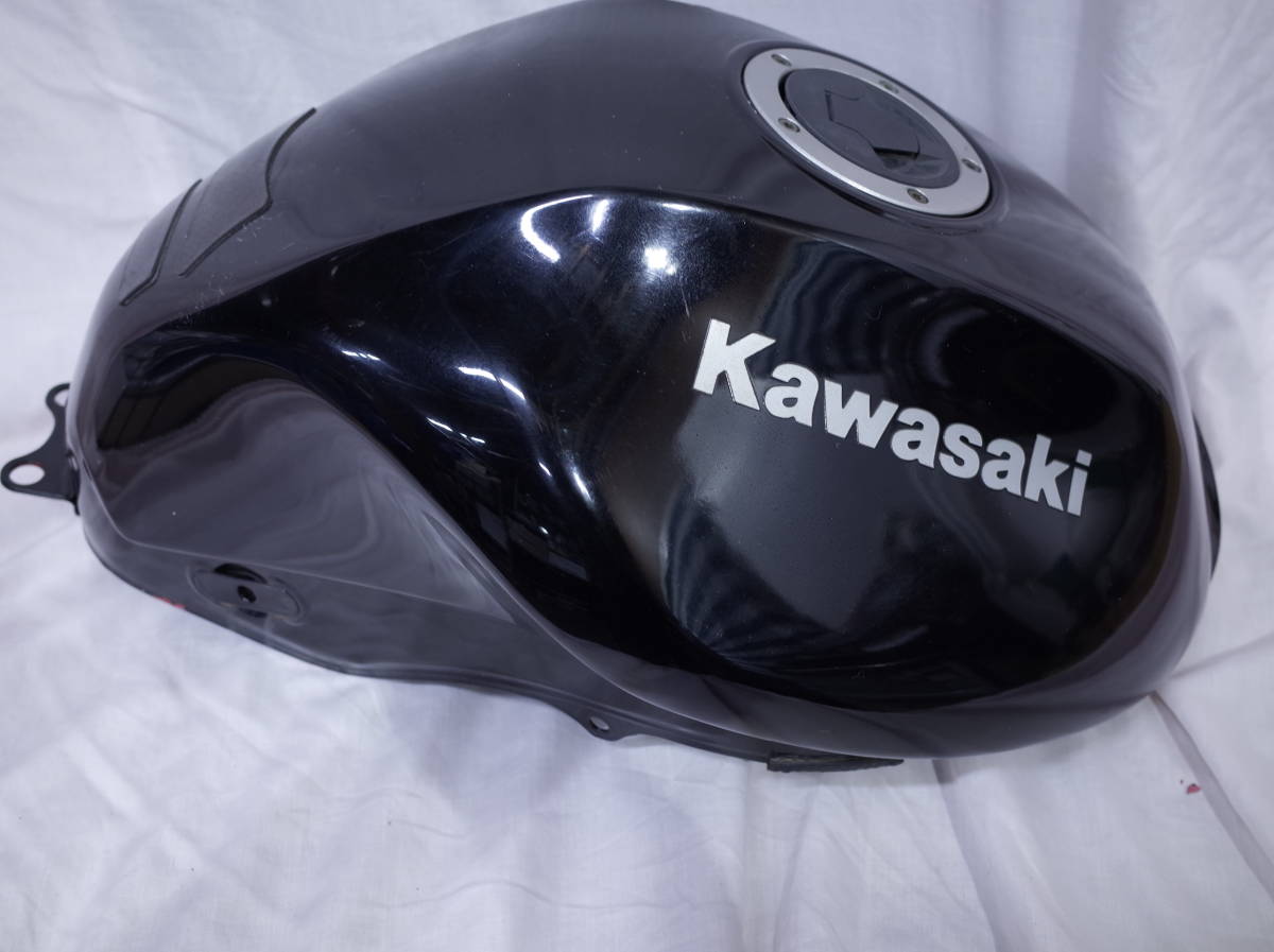  ニンジャ400R.純正ガソリンタンク. 燃料タンク フューエルタンク(カワサキ用)｜売買されたオークション情報、yahooの商品情報をアーカイブ公開 - オークファン カワサキ用