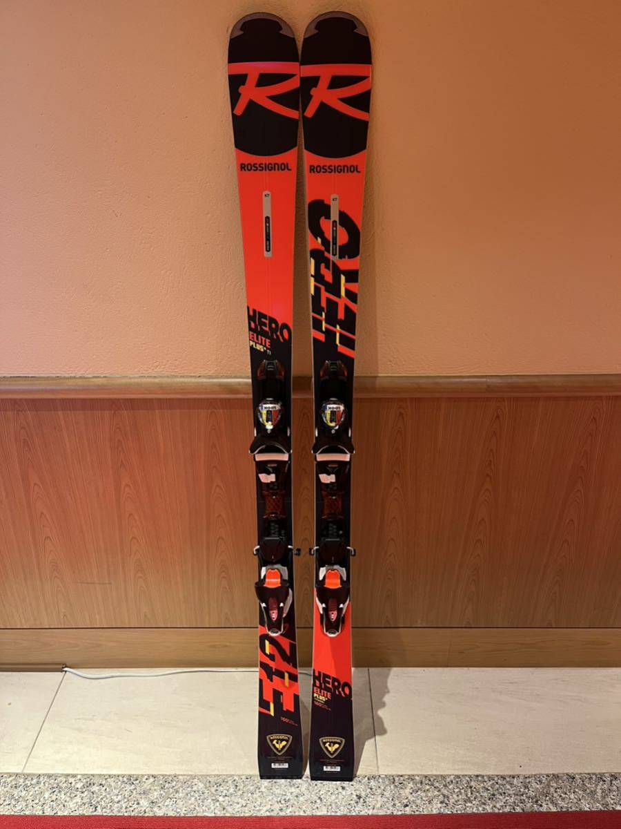 ROSSIGNOL スキーウェア 黒/オレンジ　上下セット ROSSIGNOL スキーウェア 黒/オレンジ 上下セット ロシニョール スキー