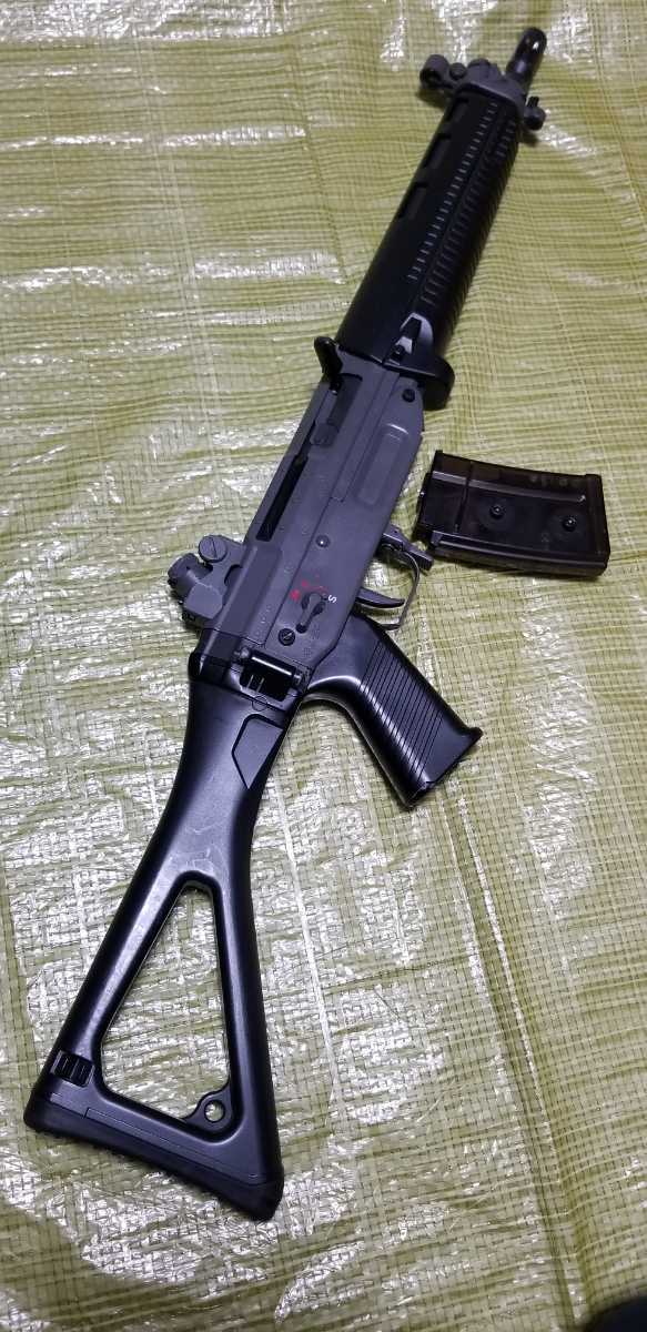 絶版品 東京マルイ SIG551とSIG552 絶版品 マルイ SIG551 東京マルイ