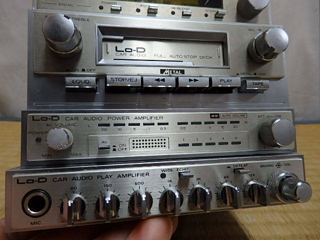 △HITACHI Lo-D カー オーディオ パワーアンプ DA-8000/プレイ アンプ