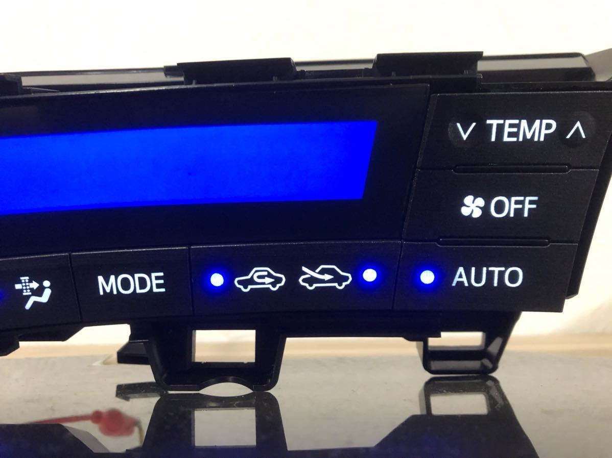 返送不要/1円スタート】ZVW30 30系 プリウス 前期 エアコンパネル LED