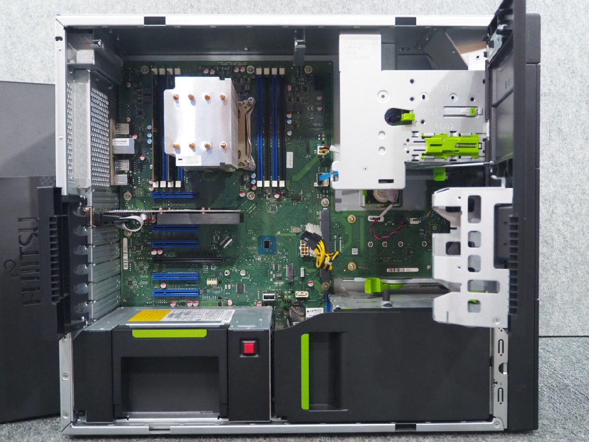 ☆富士通 i3 6100 8GB SanDisk SSD240GB Win10 ☆富士通 i3 6100 8GB SanDisk SSD240GB Win10 ☆富士通 i3 6100 8GB