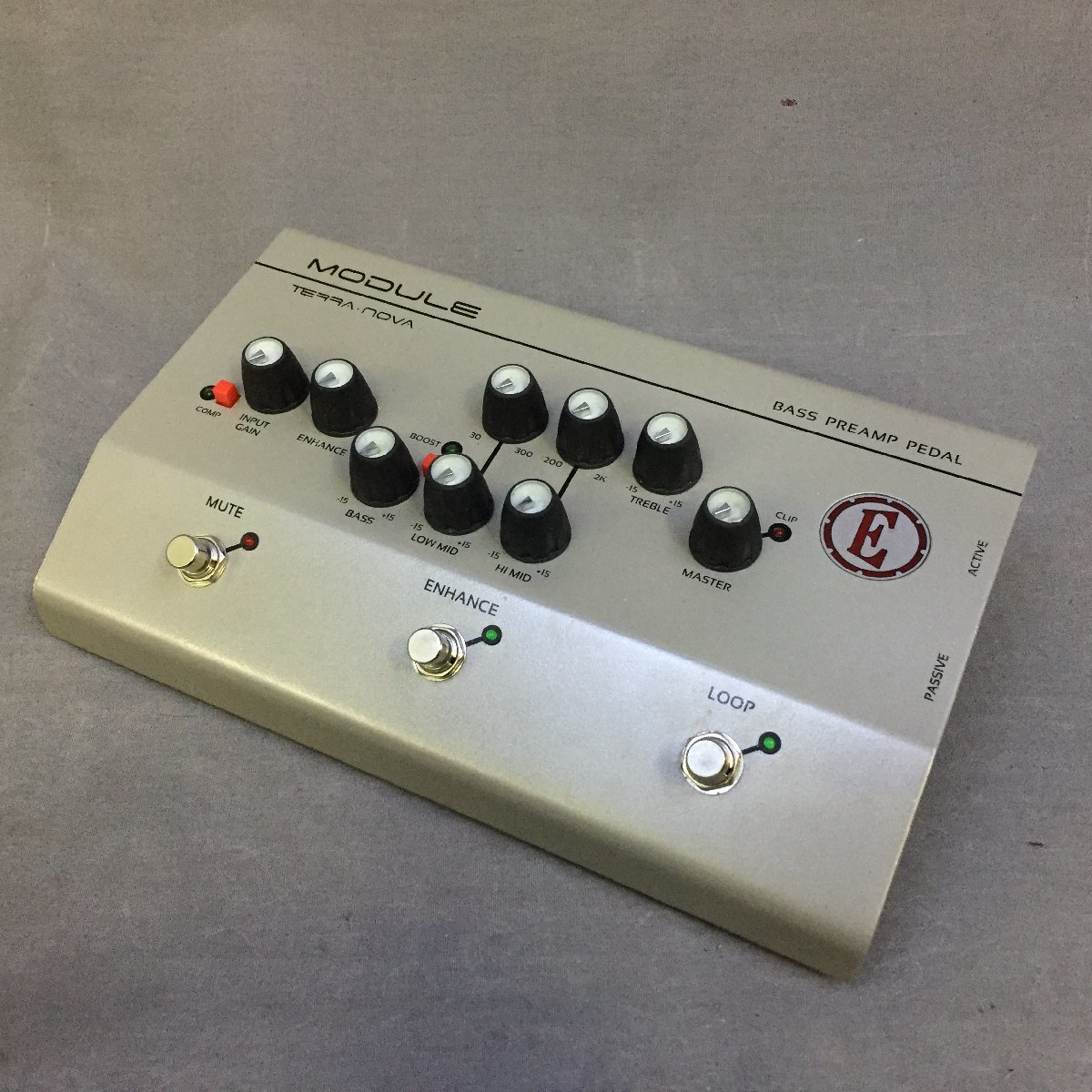 中古美品】 EDEN エデン MODULE ベース用 プリアンプ 中古美品 【114