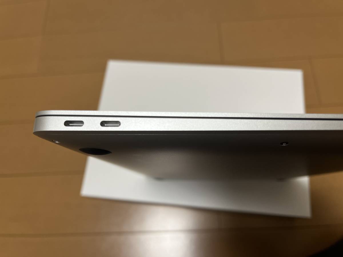 MacBook Air シルバー ［MGNA3J/A］ 512GB M1、2020モデル Apple Air