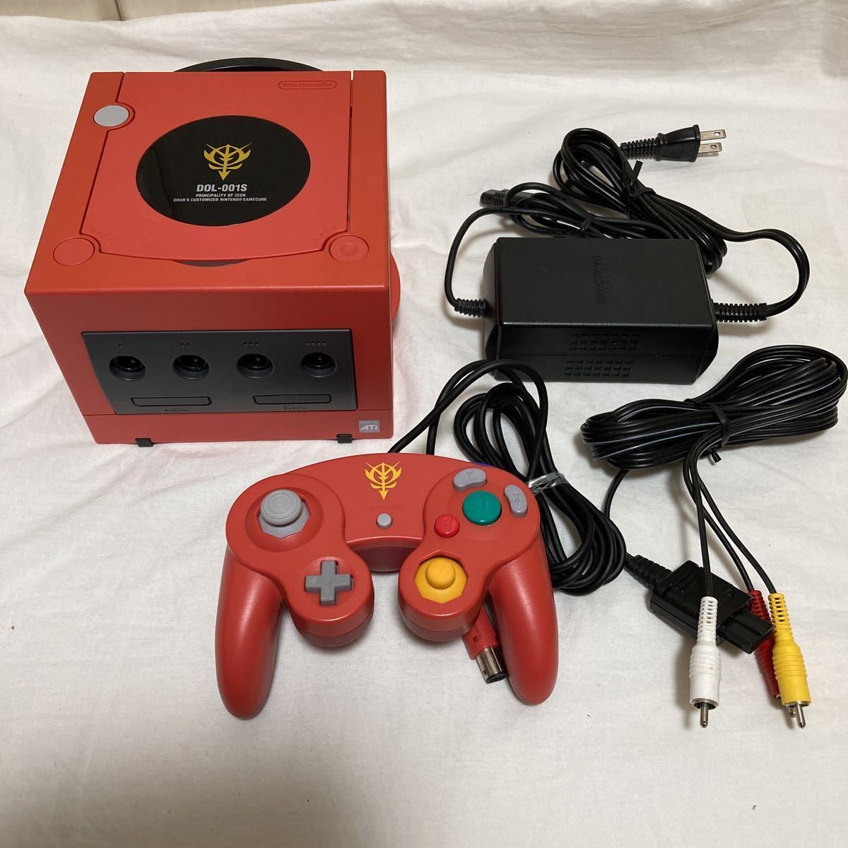 ゲームキューブ ニンテンドーゲームキューブ シャア専用BOX （限定版