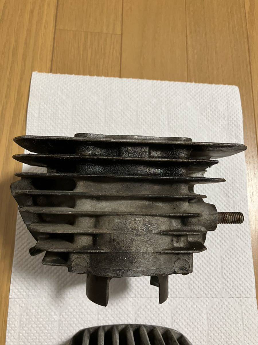 KH250 250SS 350SS シリンダーヘッド KH250250SS350SSシリンダーヘッド