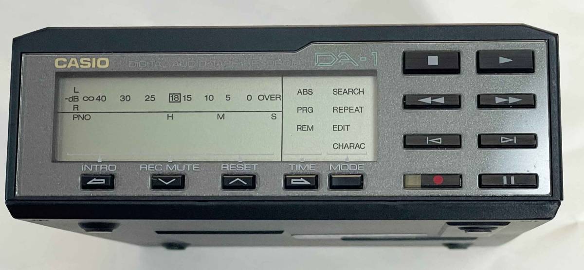 中古 CASIO カシオ DA-1 ポータブルDATプレイヤー DATレコーダー本体と