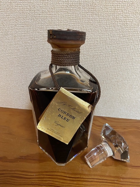 547 Hennessy NAPOLEON ヘネシー ナポレオン ブランデー 700ml 40% 未開栓