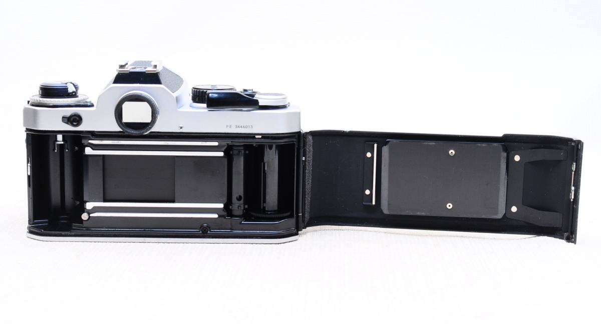 NIKON FE シルバー 完動品 NIKONFEシルバー 完動 【公式通販】