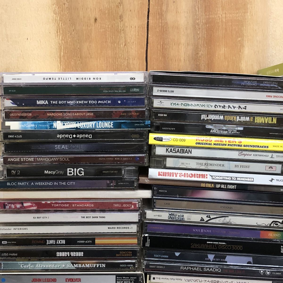 洋楽 CD アルバム 大量セット まとめ売り　ロックなど CD 洋楽 邦楽 ロック など 200枚以上 大量 まとめて 邦楽 洋楽 CD