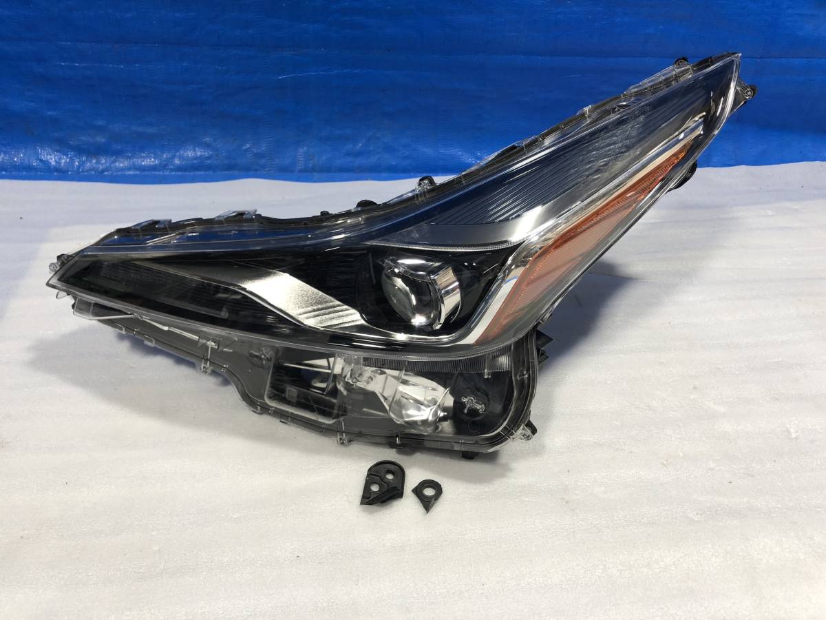 L375 　トヨタ　プリウス　ZVW50 後期　LED　左 ヘッドライト　 KOITO 47-104 刻印:D 純正 中古