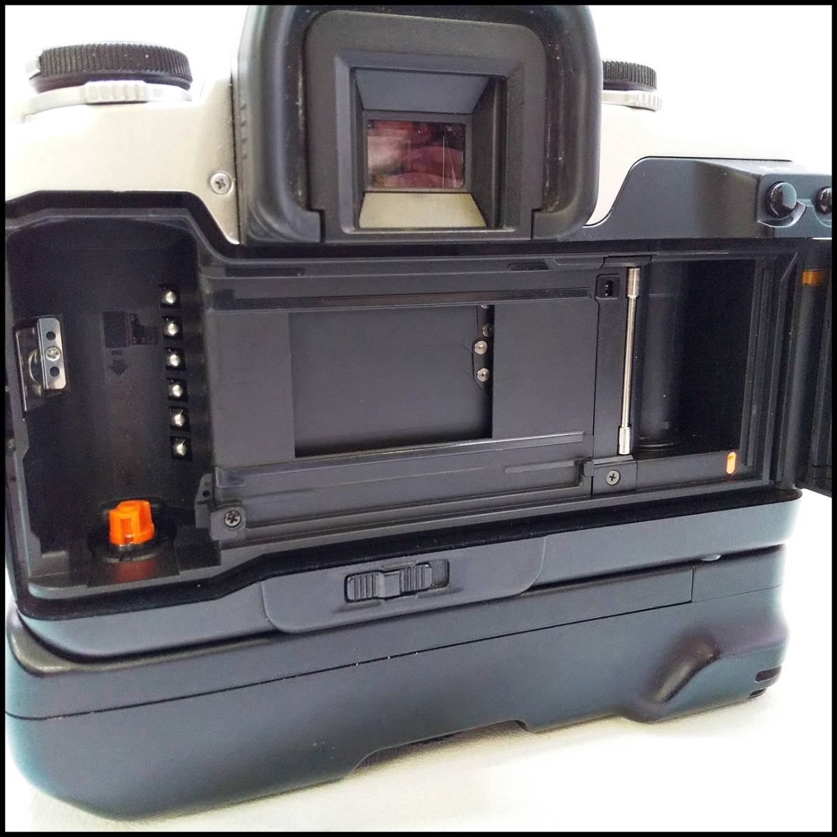 ○Canon キャノン EOS55 一眼 フィルムカメラ 電池バッテリーパック