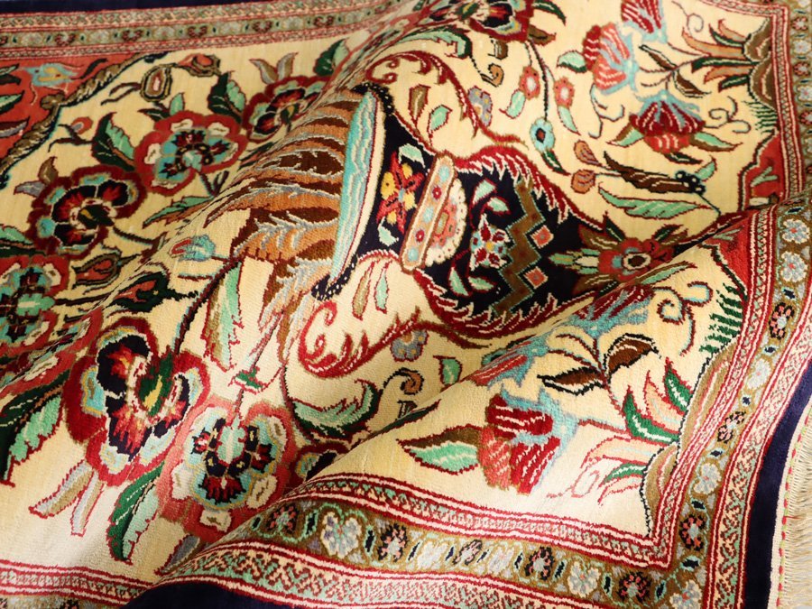 美品】クム産ペルシャ絨毯シルク絵画