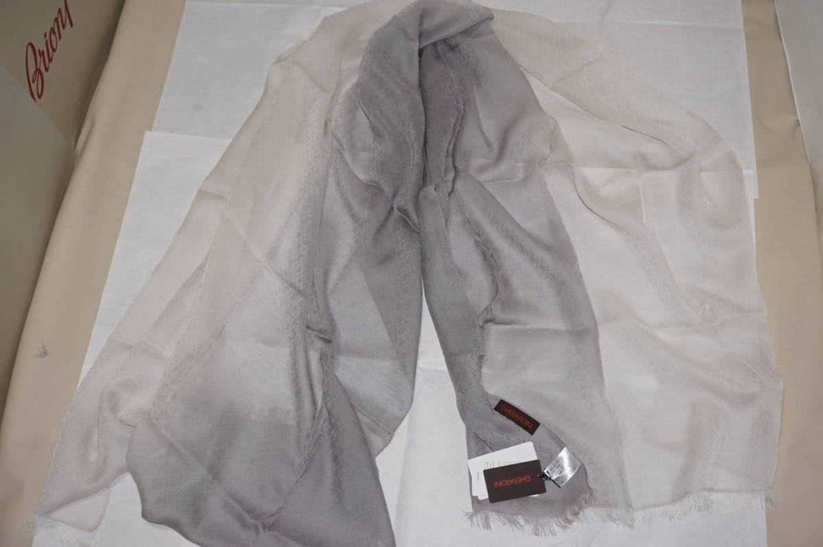 未使用”ゲラルディーニ 薄手ストール綿・シルク地”