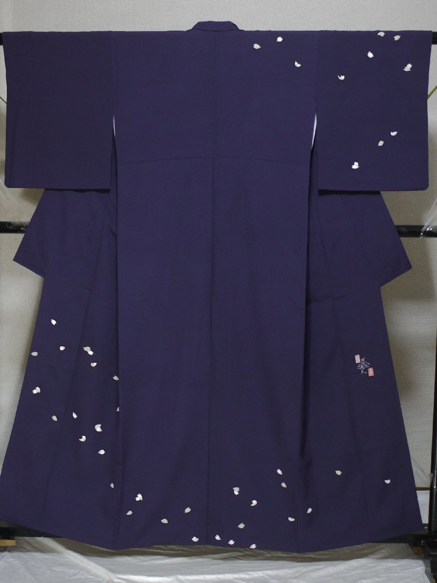 《花小袖》訪問着【洛楽人工房】深紫地 舞い散る桜の花びら