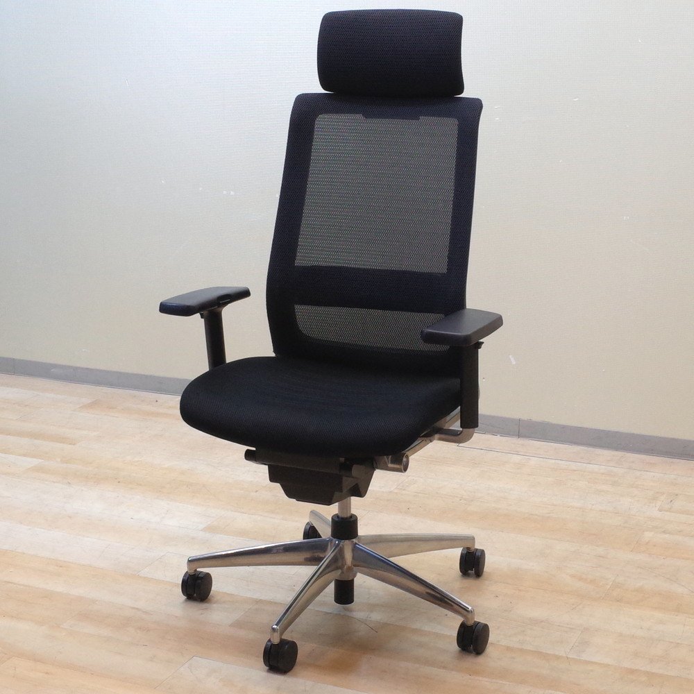 コクヨ KOKUYO エアフォート CRS-GA2330 オフィスチェア 肘付 ブラック メッシュ ヘッドレスト ランバーサポート KK9511 中古オフィス家具