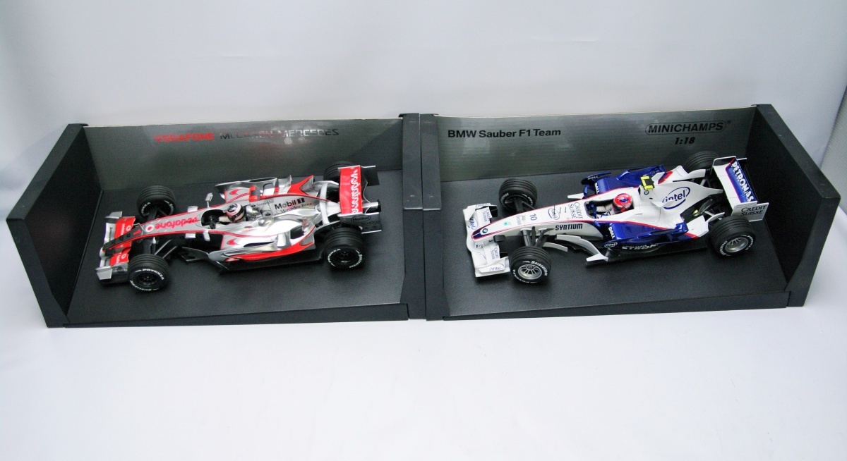 ミニチャンプ 1:18 BMW ザウバー F-1 ボーダフォン マクラーレン
