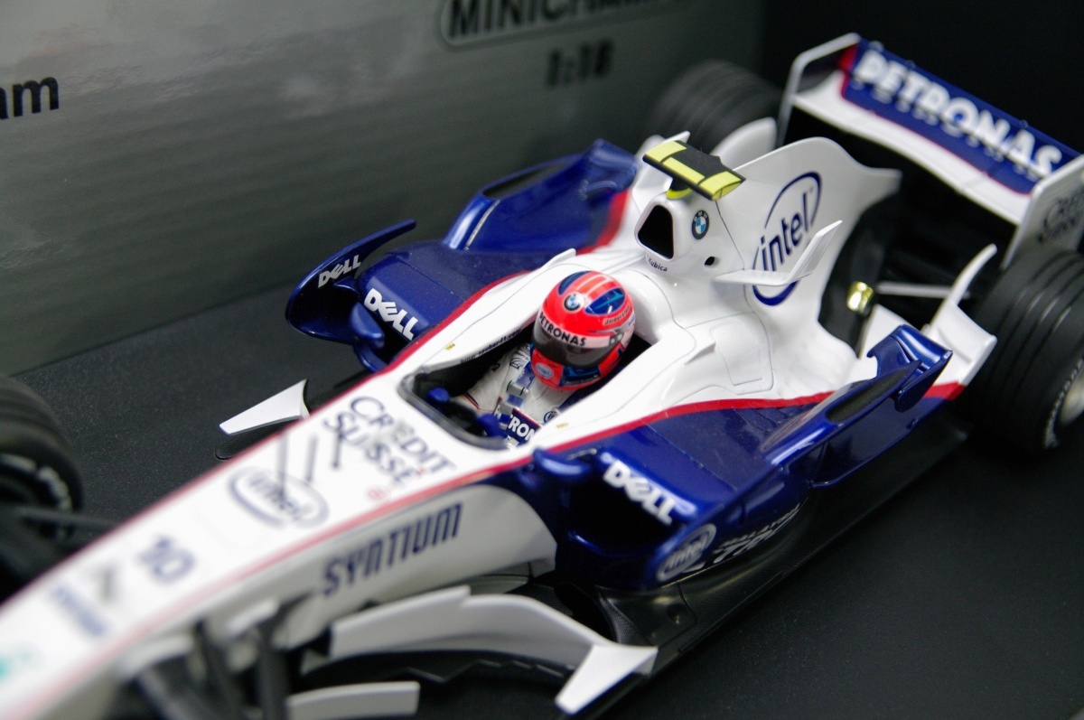 ミニチャンプ 1:18 BMW ザウバー F-1 ボーダフォン マクラーレン