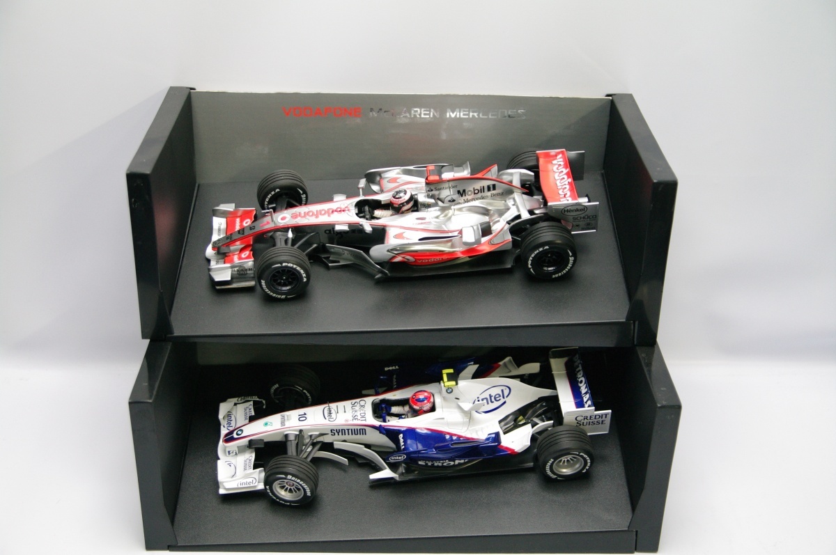 ミニチャンプ 1:18 BMW ザウバー F-1 ボーダフォン マクラーレン