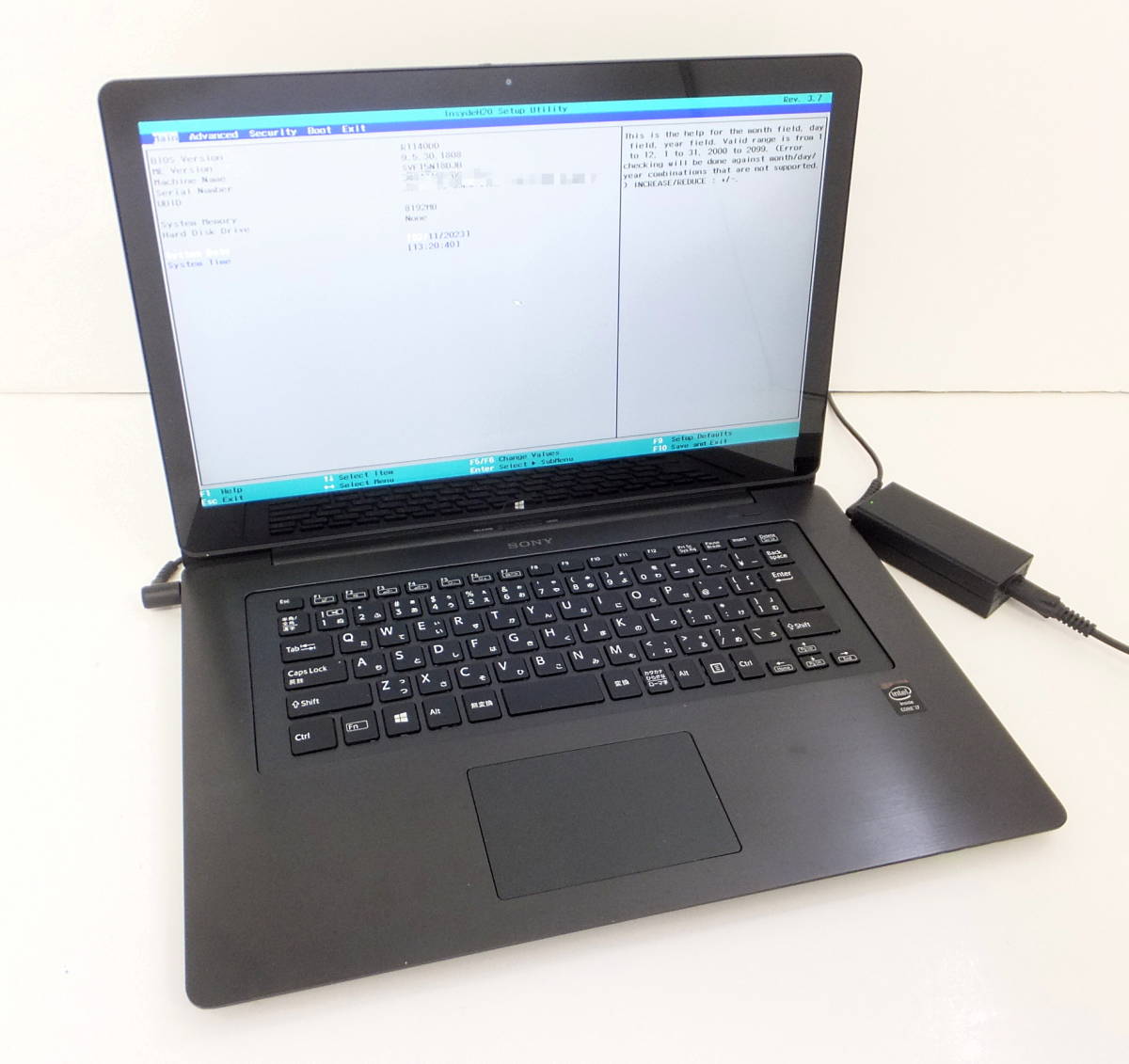 VAIO Fit SONY 15A i7 - SVF15N18DJB 8GB Core 1.8GHz 15.5 500GB 