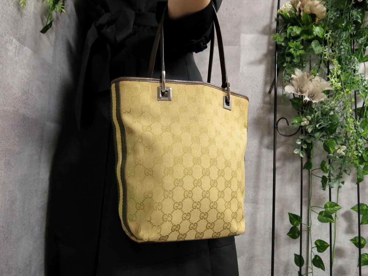 ●超美品●GUCCI グッチ●シェリー●GG キャンバス カーフ レザー 本革●トート バッグ●茶 ブロンド オリーブグリーン●SV金具●Js33908