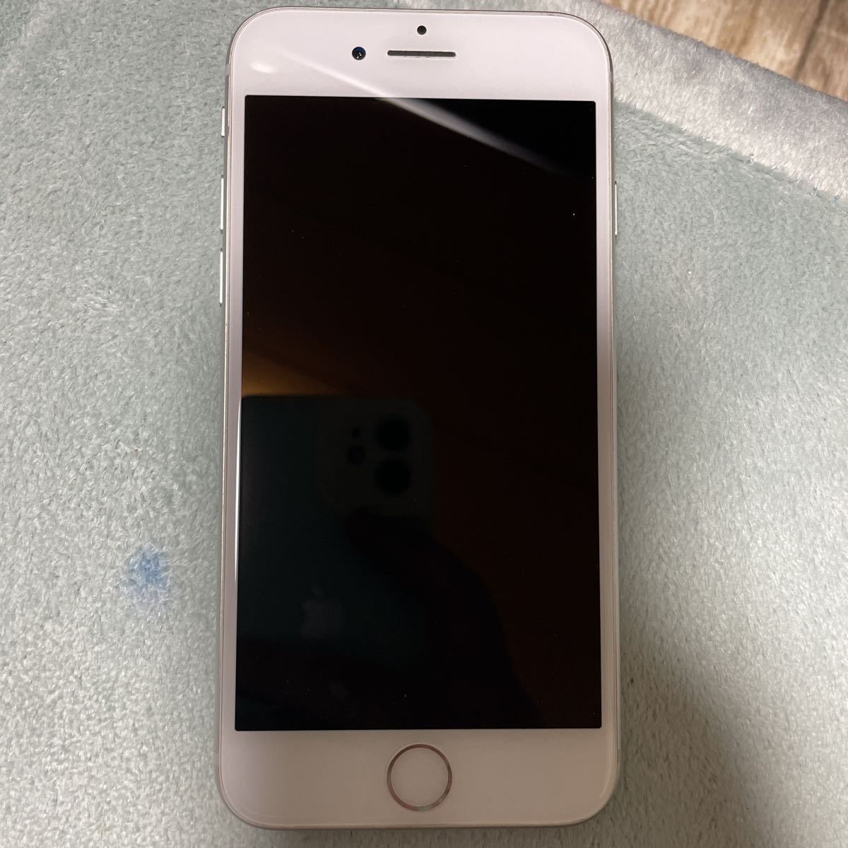 iPhone 864GB シルバーホワイト ジャンク バッテリー不良 電波
