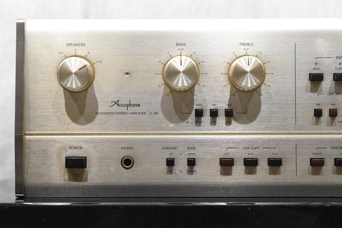 Accuphase ☆ Accuphase アキュフェーズ E-407 プリメインアンプ 