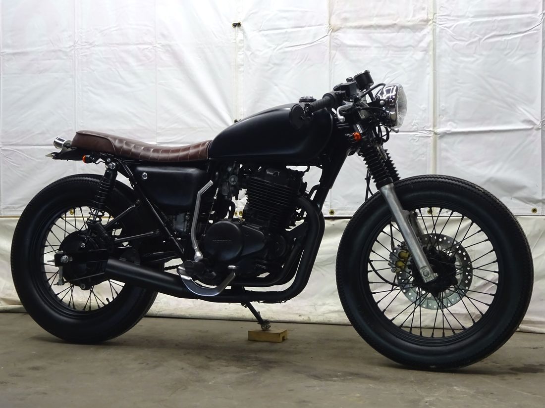 埼玉発 ホンダ CB400SS NC41 カフェレーサー仕様 モリワキマフラー