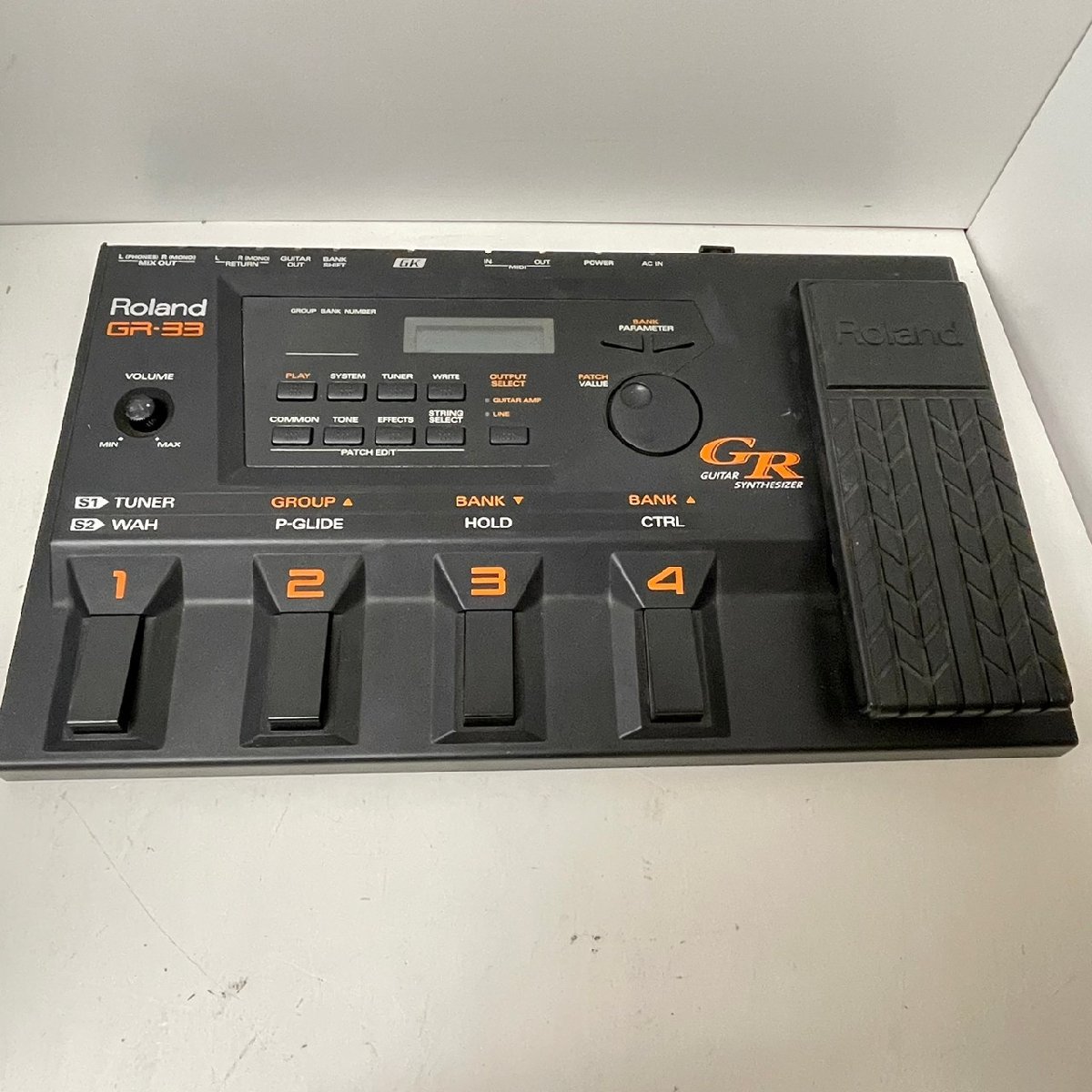 Roland GR-33 ギターシンセサイザー　アダプター無し　3014