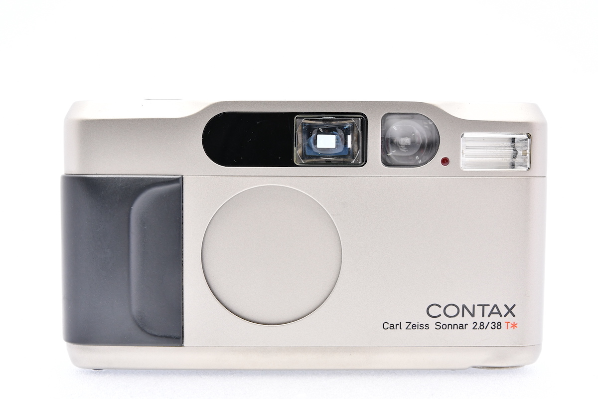 CONTAX T2 チタンシルバー / Carl Zeiss Sonnar 38mm F2.8 T
