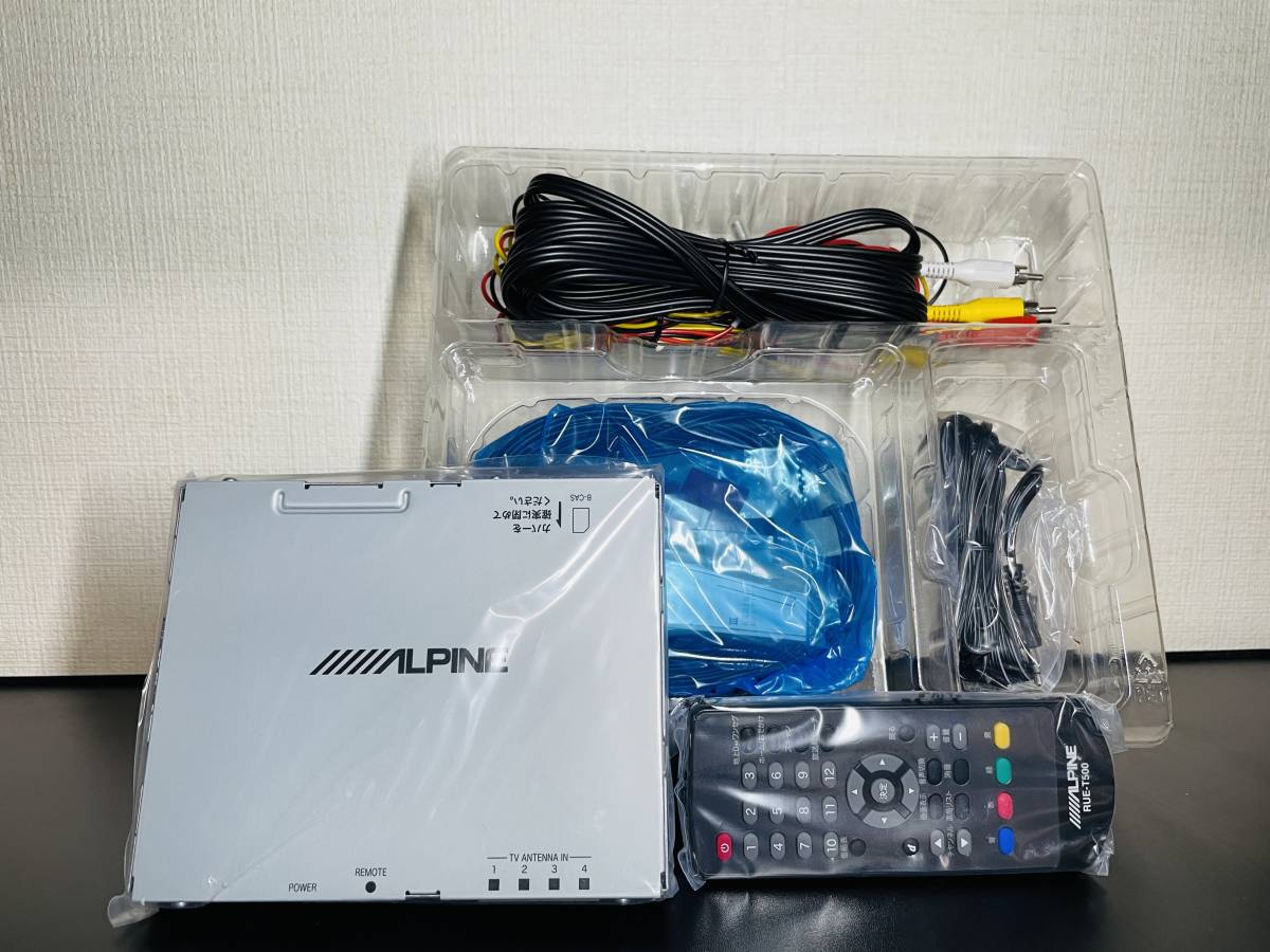 未使用 ALPINE アルパイン TUE-T500 4×4地上デジタルチューナー 薄型 