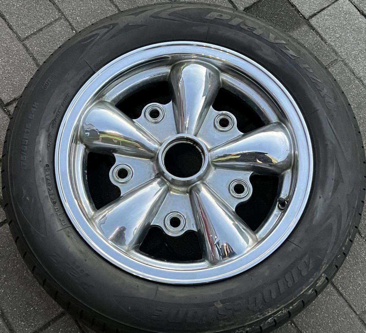 セール，人気SALE エンピタイプ 5スポーク ホイール フォルクスワーゲン T-1.T-2.T-3.カルマンギア用 15インチ 5.5J PCD205 1本 NO.3370(社外品)｜売買されたオークション情報、yahooの商品情報をアーカイブ公開 - オーク 5穴