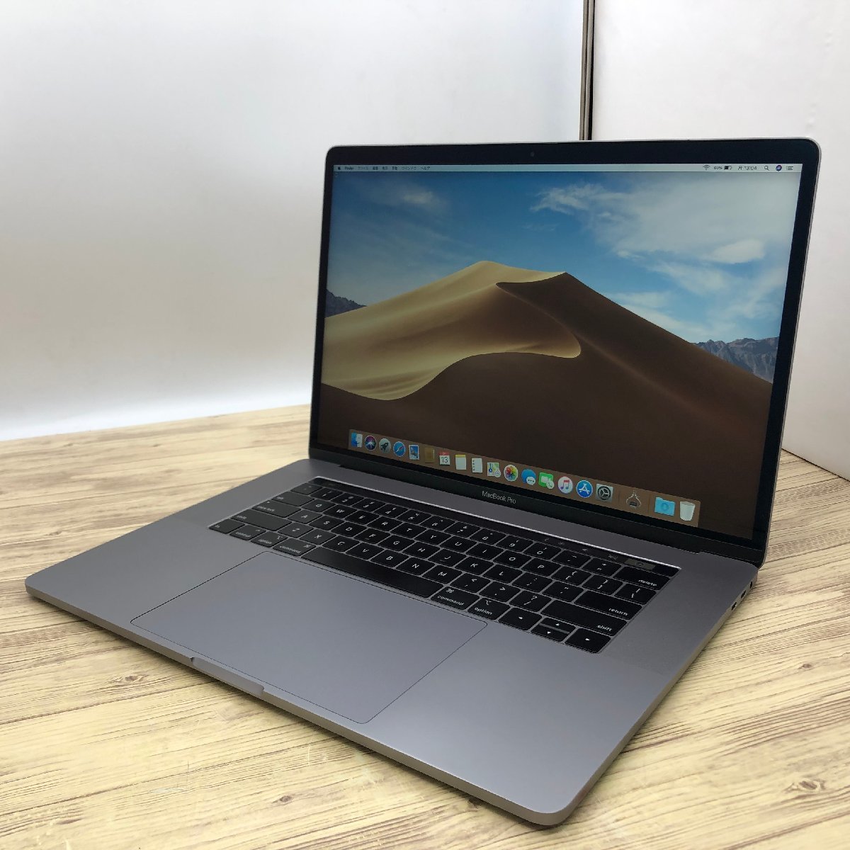 Apple MacBook Pro 15inch 2019 Core i7 2.60GHz/32GB/256GB(NVMe) 〔A0326〕