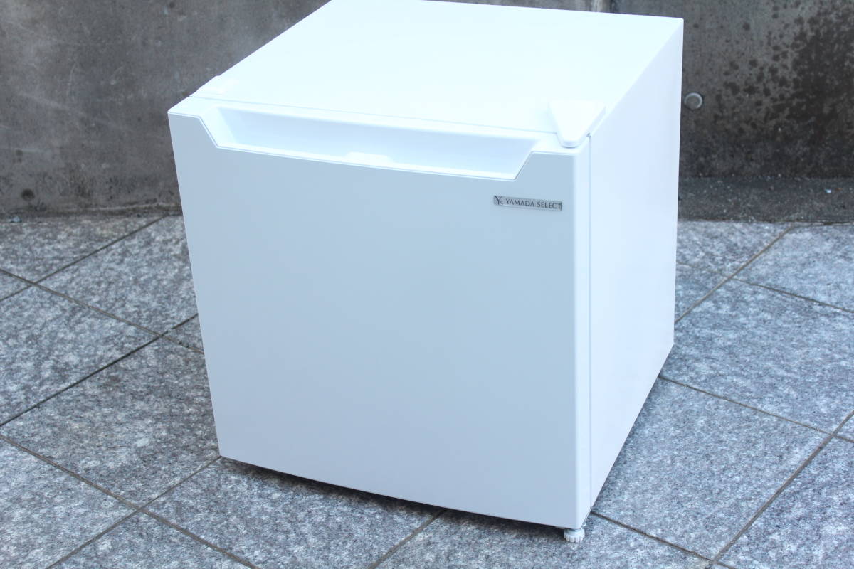 B371 比較的美品 ヤマダセレクト ノンフロン冷蔵庫 YRZ-C05H1 2021年式 