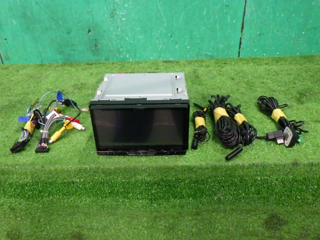 カロッツェリアAVIC-ZH0999 フルセグ Amazon | Pioneer カーナビ AVIC-ZH0999 7インチ 2D(180mm) サイバー