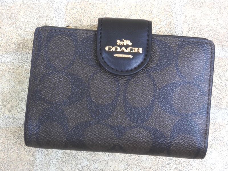 良品! COACH/コーチ シグネチャー 二つ折り財布/小銭入れ 【1377y1】